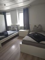 Monteurunterkunft mit Einzel- und Doppelzimmern, eigenem Bad/WC und Küch Bild 12