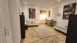 TOMASZ LIVING Alsdorf: 0% Risiko | Einzelbetten | WLAN Bild 2