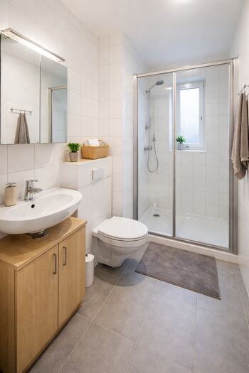 Top Lage, Top Preis: Mitarbeiterzimmer ab 16 Euro! Zdjęcie 4