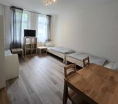 Schlafzimmer 6