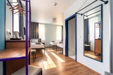 Das Schreder Hotel North Free Parking Bild 8