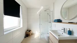 GK5 / TOMASZ-LIVING in GEILENKIRCHEN - Bettwäsche + Handtüch Bild 6