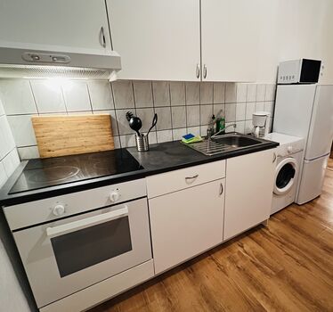 - Modern Apartments -BUNDESLIGA - GRILL - PS5 - Kitchen - Free Parking