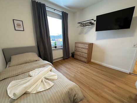 Teamhaus Lüneburg (bis zu 10 Personen, WIFI, Parken frei, Waschen) Bild 4