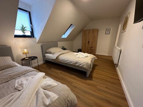 Teamhaus Lüneburg (bis zu 10 Personen, WIFI, Parken frei, Waschen) Bild 3