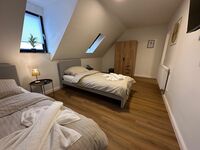 Teamhaus Lüneburg (bis zu 10 Personen, WIFI, Parken frei, Waschen) Bild 3