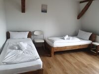 Schlafzimmer mit 2 Einzelbetten