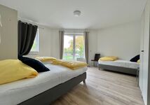 SH modern voll ausgestattete 4 Zimmer Wohnung 8 Betten Bild 1