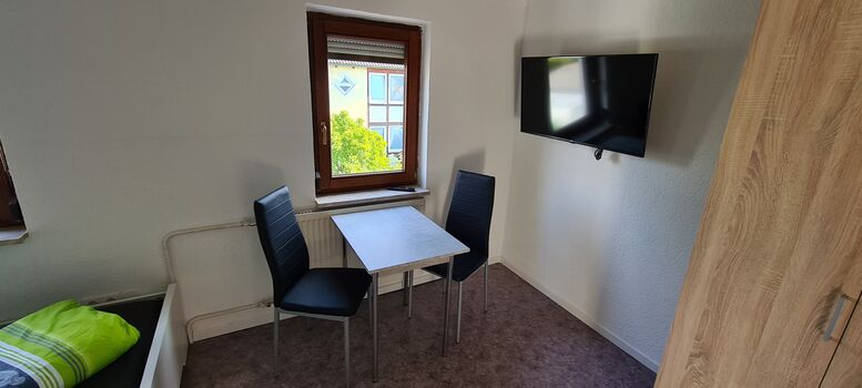 Moderne 1 Zi. Appartments für 2-3 Pers. | Busch Immobilien Bild 2