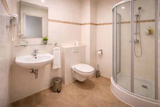 Top Lage, Top Preis: Mitarbeiterzimmer ab 16 Euro! Bild 3