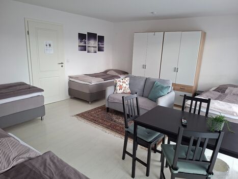 Zimmer für Handwerker und Monteure, Einzelbetten, Waschm., Trockner, TV Zdjęcie 2