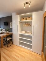 Kleiderschrank