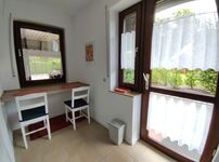 Eine voll ausgestattete Küche