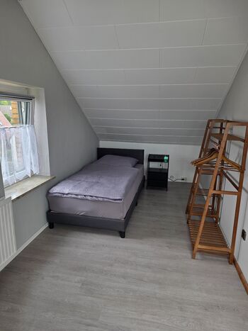 1 Zimmer, 1 Einzelbett