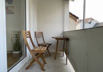 Balkon mit Sitzgelegenheit