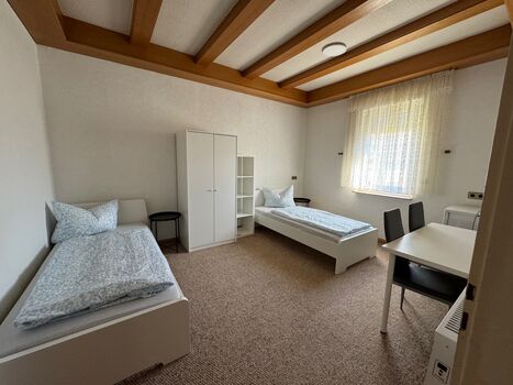 3x3 Zimmer Wohnungen in Esslingen am Neckar/Stuttgart (Haus) Picture 5