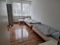 **** Hometime24 - Frisch renovierte Wohnung in Duisburg **** Bild 7