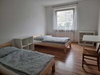 **** Hometime24 - Frisch renovierte Wohnung in Duisburg **** Bild 8