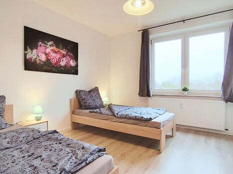 flex living - Monteurwohnungen Emden (DEU|EN|PL|RU)