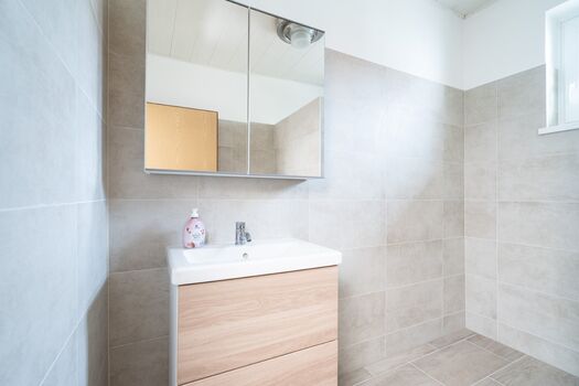 revLIVING Montageluxus Lodge Kleinstelzendorf Hollabrunn Bild 4