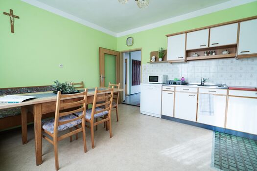 revLIVING Montageluxus Lodge Kleinstelzendorf Hollabrunn Bild 2