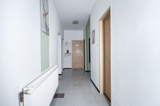 revLIVING Montageluxus Lodge Kleinstelzendorf Hollabrunn Bild 5