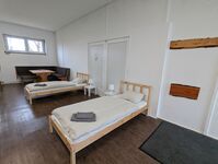 Monteurwohnung & Monteurstudio Asten – Küche, Waschmaschine, Parkplatz Bild 3