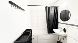 Gemütliche Wohnung mit Terrasse, WLAN, Küche, etc Bild 9