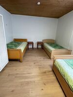 **ZENTRAL IN KÖLN MONTEURZIMMER** Bild 8