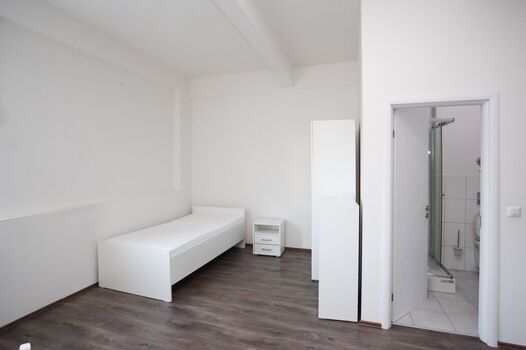 Möblierte 1-Zimmer Wohnung in Schwenningen Picture 2