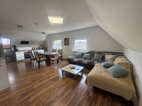 Top Monteurzimmer Königswinter Ausfahr A3 bis zu 9 Personen Bild 1