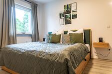 EasyStayII – Premium Monteur- und Ferienwohnung in Krefeld 6Per. Bild 1
