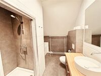 Worker Place Elbtor Harburg Bild 6