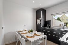 EasyApartments24 - Eigene Küche & Badezimmer! Bild 6