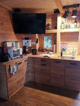 Möbliertes Holzhaus mit Garten - Monteurunterkunft Bild 3