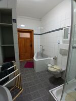 Bad mit vielen Ablageflächen