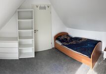 Schlafzimmer 4