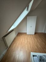 Zimmer Schrank