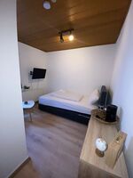 PS Zur Sektkellerei Bild 11