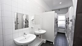 Low Budget Hostel Bild 8