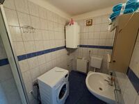 Monteur-Arbeiter Wohnung in Gewerbe-und Industriegebiet Nähe Bild 4