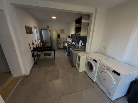 Kassel | 4 bis 10 Pers. | Einzel+ Doppelzimmer | TV | Küche | Internet Zdjęcie 5