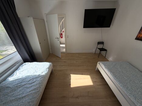 Kassel | 4 bis 10 Pers. | Einzel+ Doppelzimmer | TV | Küche | Internet Zdjęcie 4