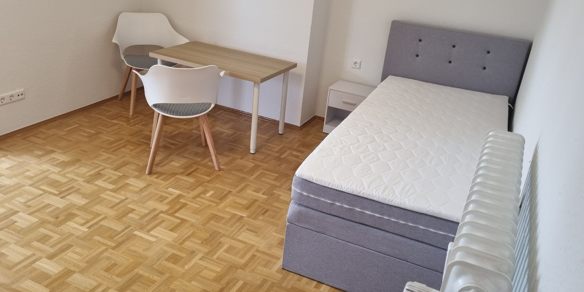 Alle Zimmer sind neu saniert und renoviert