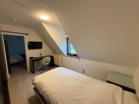 Cici Apartments Altena – ganze Wohnung exklusiv | 5 Schlafzi Bild 5