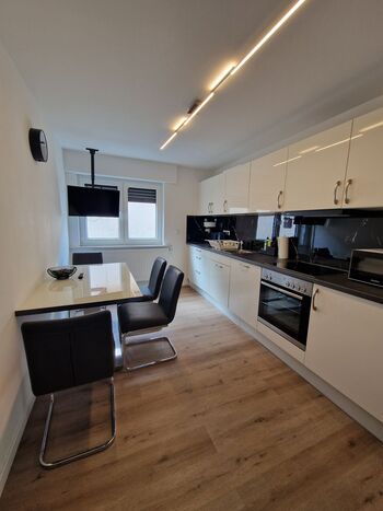 Moderne Wohnung mit Monteurzimmer im Neubau in Kraichtal