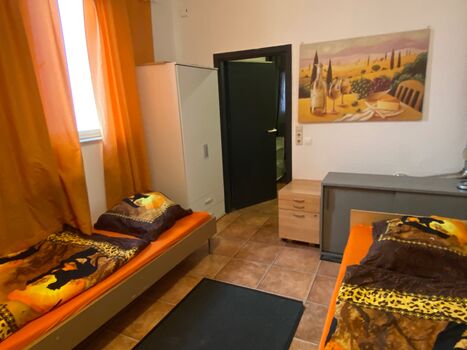 Gesamte Wohnung Stuttgart-Feuerbach ab 11,90 Euro/Nacht Picture 4