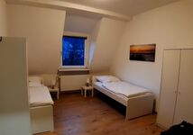 Doppelzimmer- 2 Einzelbetten- DG