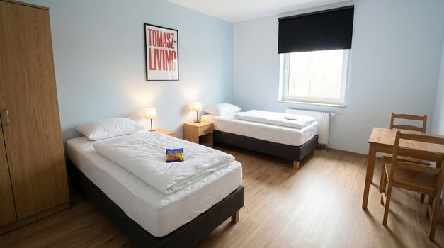 MH12 / TOMASZ-LIVING in DUISBURG - Einkaufsmöglichkeiten nah Bild 2