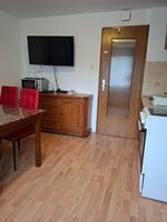 Ferienwohnungen mit Einzelbetten ,private Bäder, Küche Bild 12